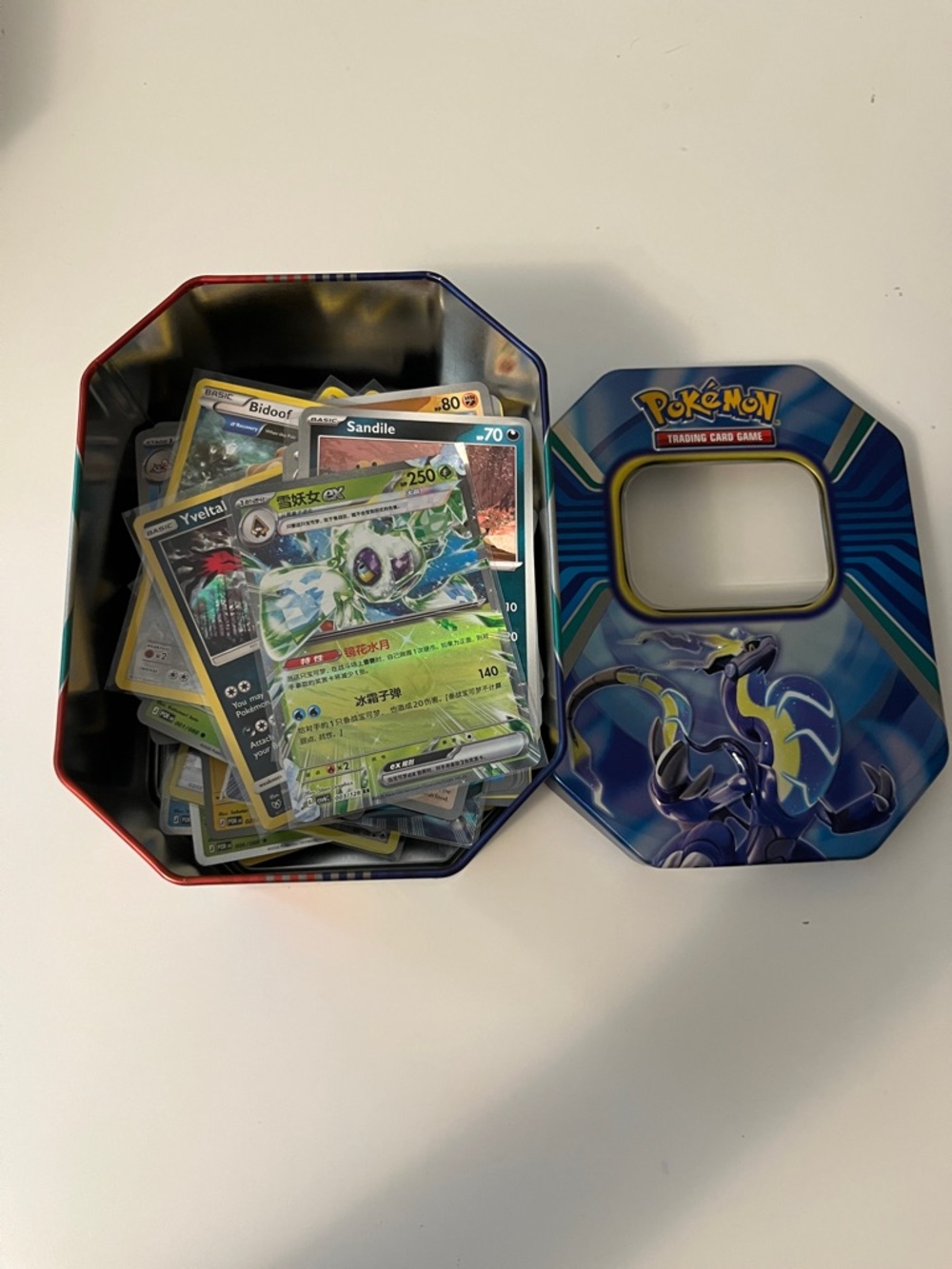 Pokémon Trading Card Tin with Cards